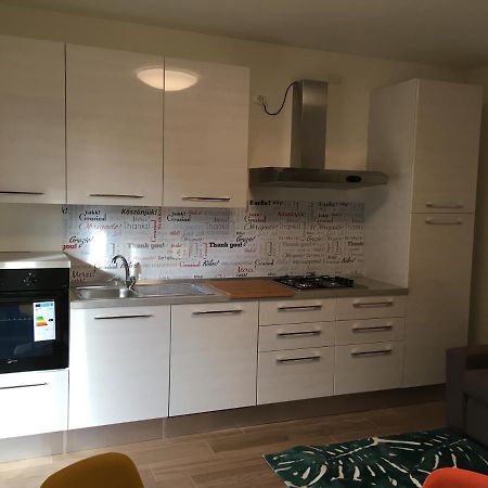 Residenza Elena Διαμέρισμα Ρίμινι Εξωτερικό φωτογραφία